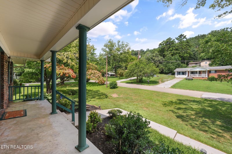 4232 O'hara Dr, Knoxville, TN 37918