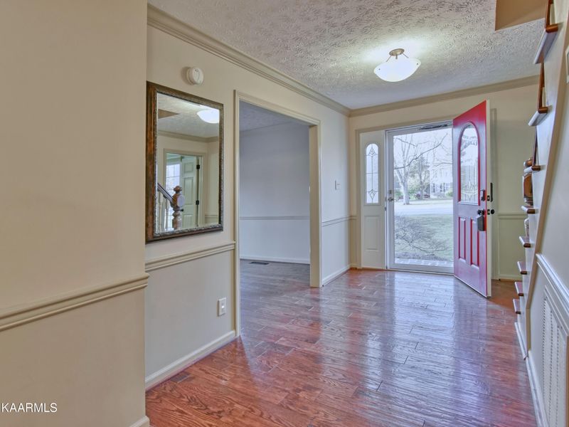 424 Clover Fork Dr, Knoxville, TN 37934