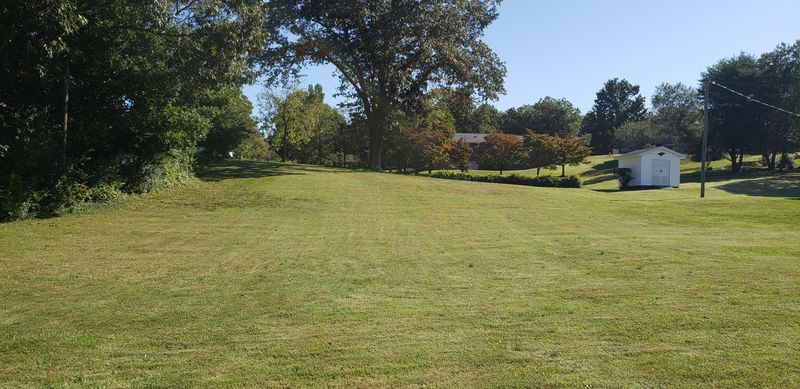 424 Coffee Ln, Loudon, TN 37774