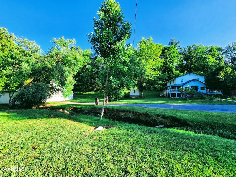 424 Poplar Springs Rd, Kingston, TN 37763