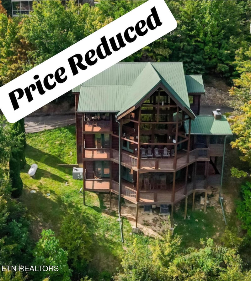 4248 Teaberry Vista Ln, Sevierville, TN 37862