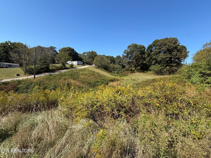 426 Foster Rd, Lenoir City, TN 37771