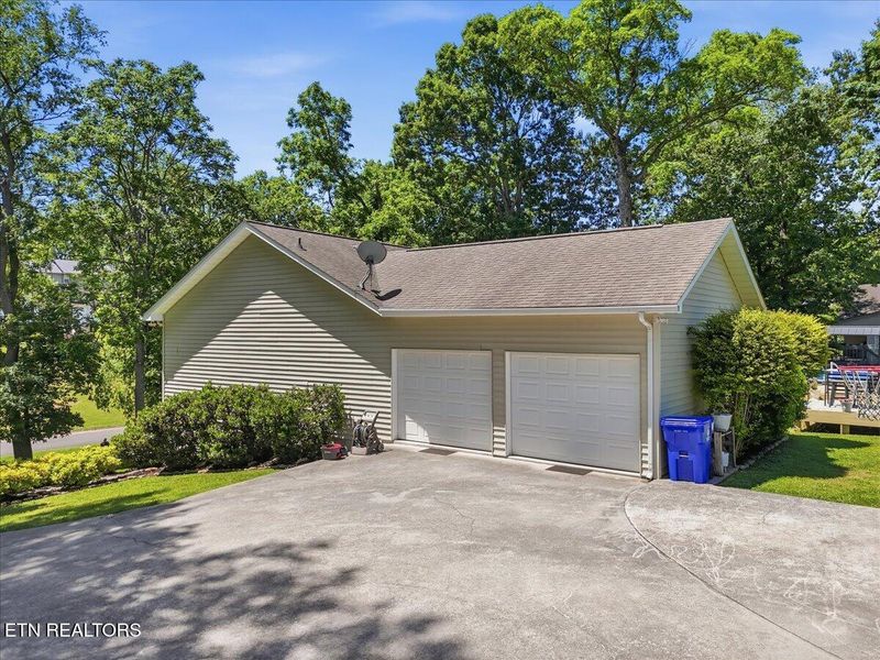 426 Plena Ln, Kodak, TN 37764
