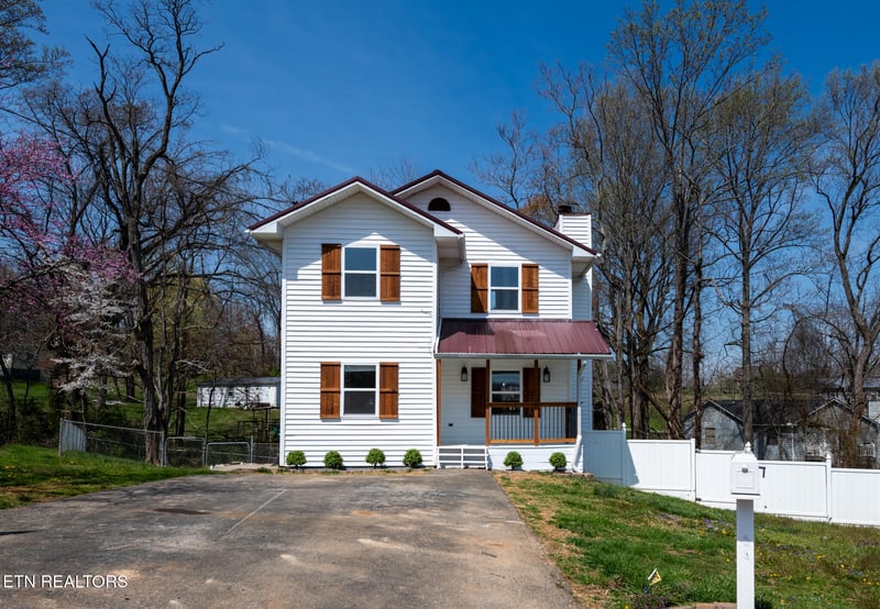 426 Willow Tree Ln, Morristown, TN 37814
