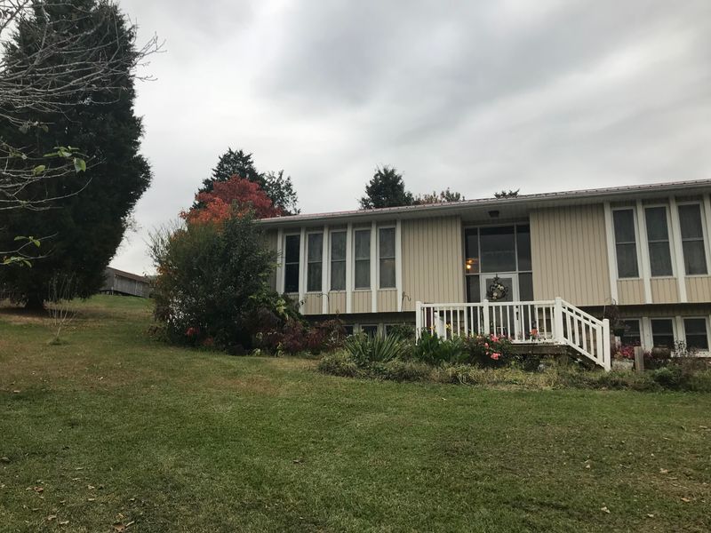 4260 Danbury Dr, Morristown, TN 37813