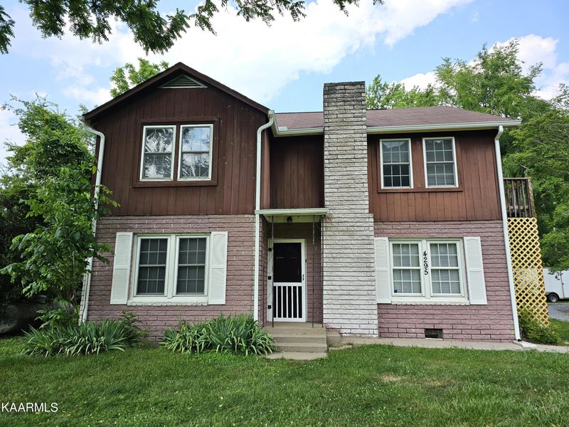 4269 Huskey St #A-C, Pigeon Forge, TN 37863