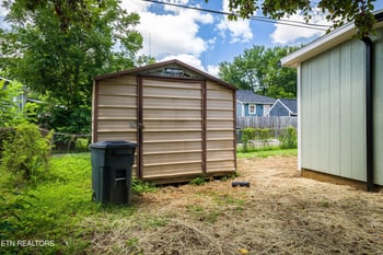 427 Oglewood Ave, Knoxville, TN 37917