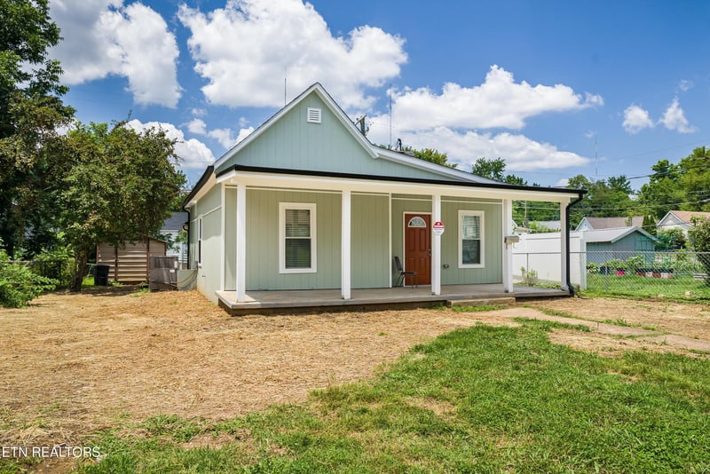 427 Oglewood Ave, Knoxville, TN 37917