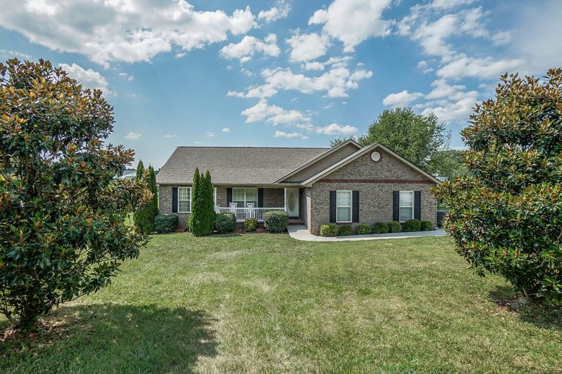 4279 Pea Ridge Rd, Maryville, TN 37804