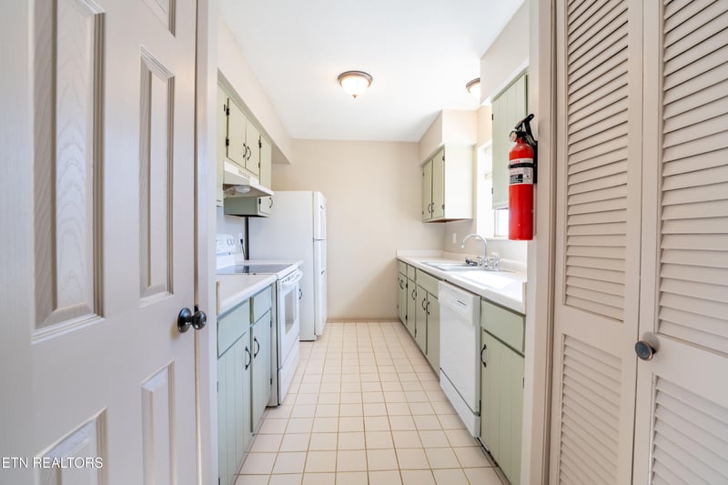 428 Dublin Dr #207, Knoxville, TN 37923