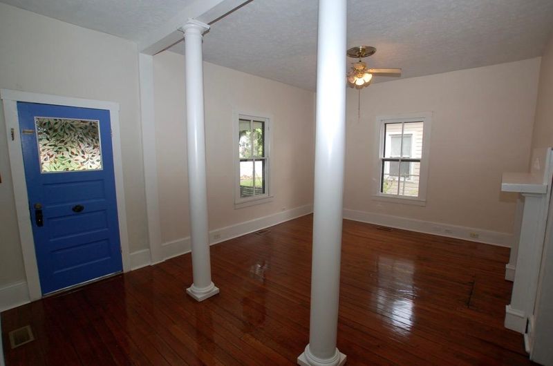 428 E Springdale Ave, Knoxville, TN 37917