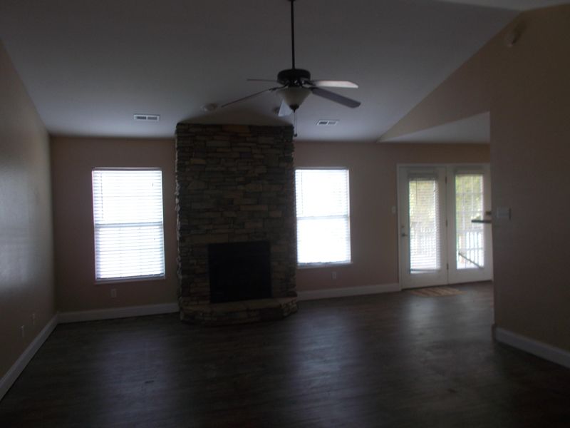 4289 Pea Ridge Rd, Maryville, TN 37804