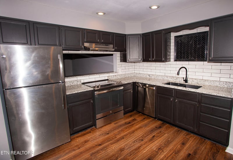 429 Bramblewood Ln, Knoxville, TN 37922