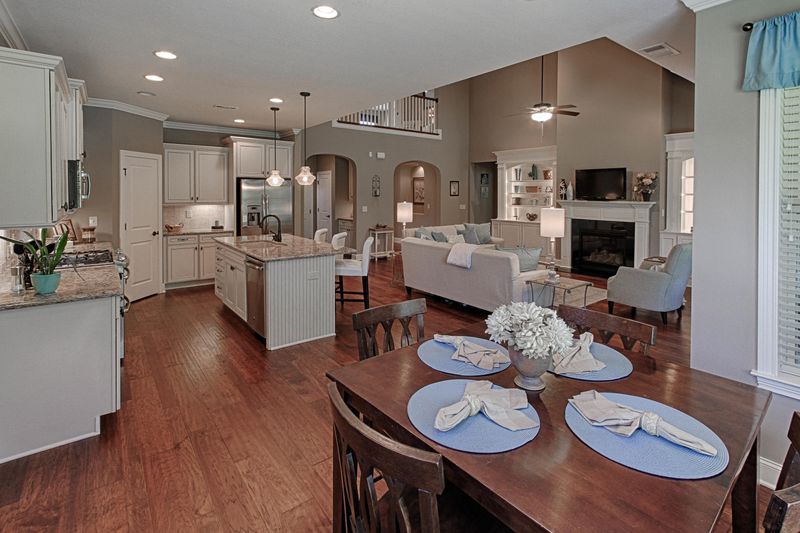 429 Eisenhower St, Knoxville, TN 37934