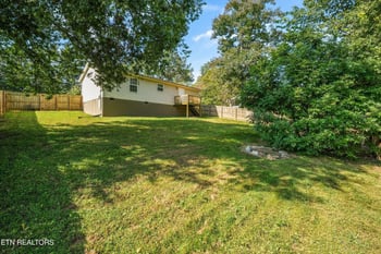 429 Woodlawn Pike, Knoxville, TN 37920