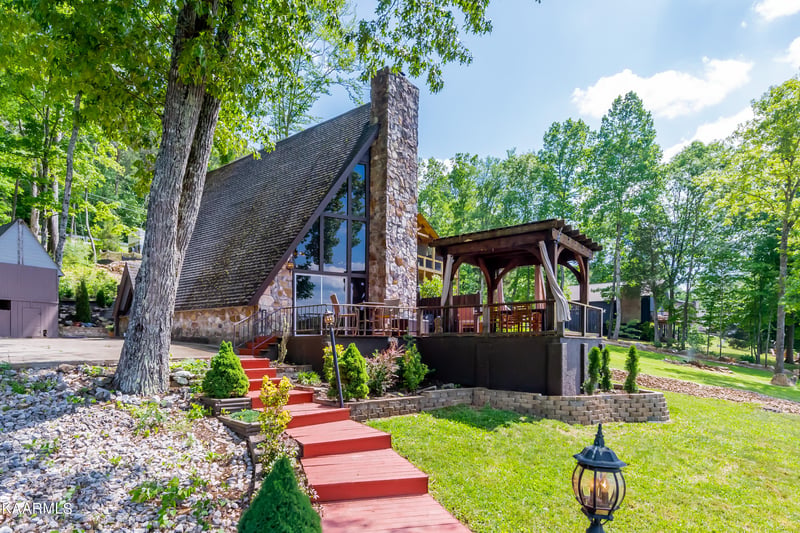 4292 River Rd, Ten Mile, TN 37880