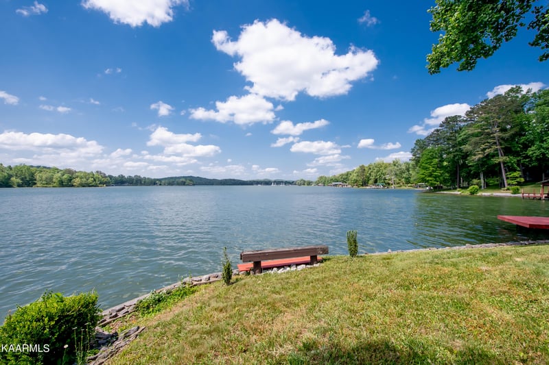 4292 River Rd, Ten Mile, TN 37880