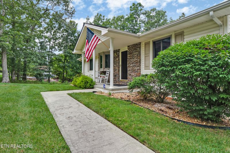 43 Hernando Cir, Crossville, TN 38572