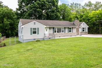 4300 Crosby Dr, Knoxville, TN 37909