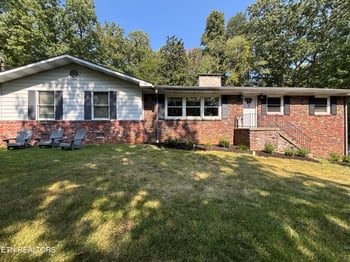 4300 NE Chewasa Rd, Knoxville, TN 37918