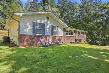 4300 NE Chewasa Rd, Knoxville, TN 37918
