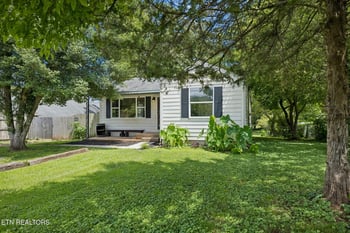4300 Woodlawn Pike, Knoxville, TN 37920