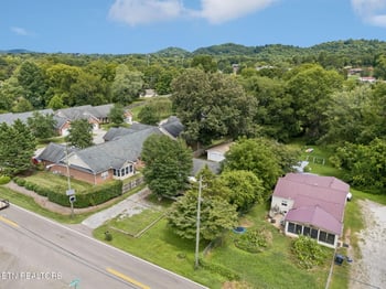4300 Woodlawn Pike, Knoxville, TN 37920