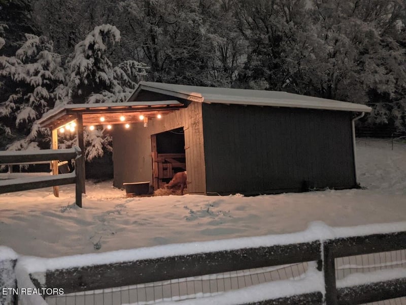 4301 Mckamey Rd, Knoxville, TN 37921