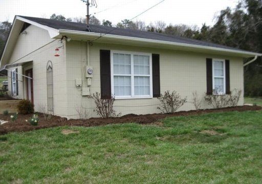 4303 Raccoon Valley Rd, Powell, TN 37849