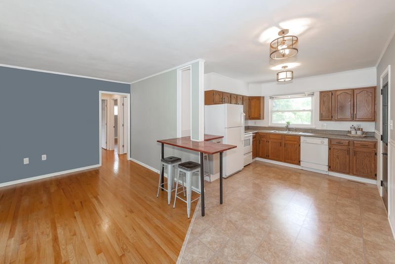 4305 Climbing Rd, Knoxville, TN 37912