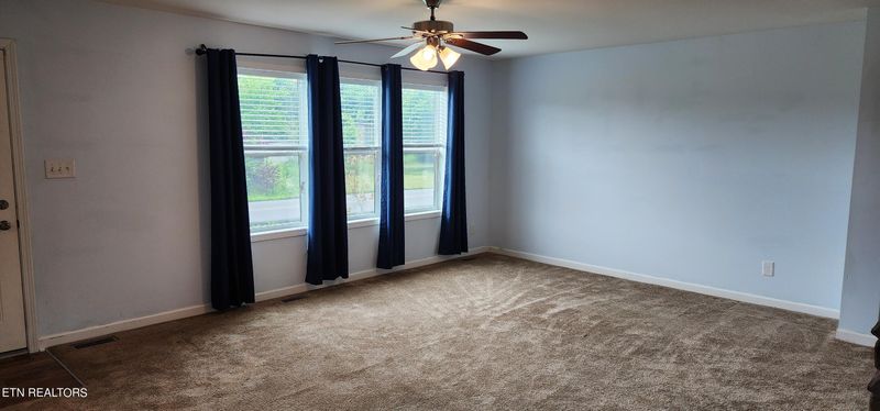 4307 Bent Rd, Kodak, TN 37764