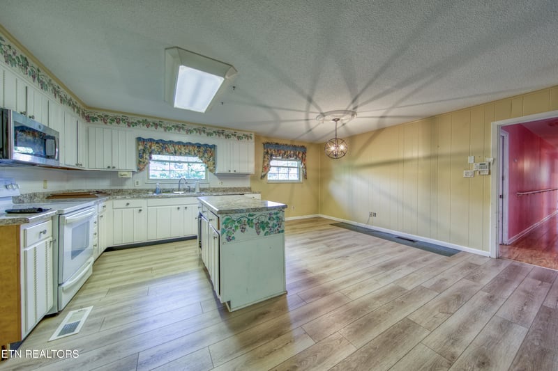 4308 Larigo Dr, Knoxville, TN 37914