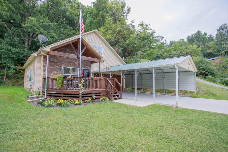 431 Hideaway Ridge Cir, Sevierville, TN 37862
