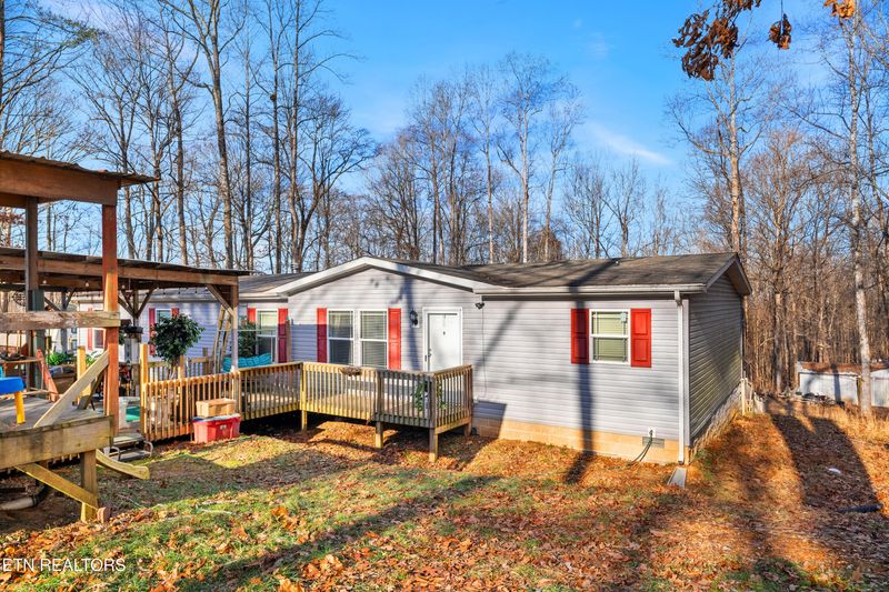 431 Skyline Dr, Harriman, TN 37748