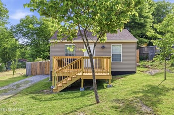 4310 Ellen St, Knoxville, TN 37920