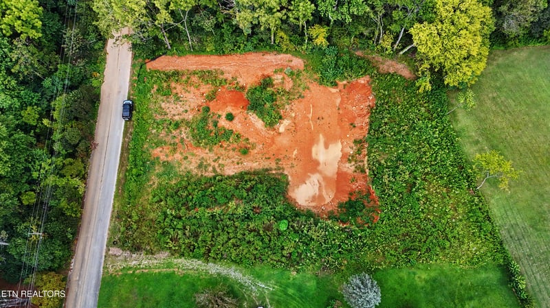 4310 Peace Dr, Morristown, TN 37814