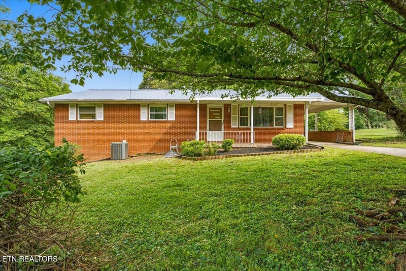 4312 Comet Ln, Knoxville, TN 37914