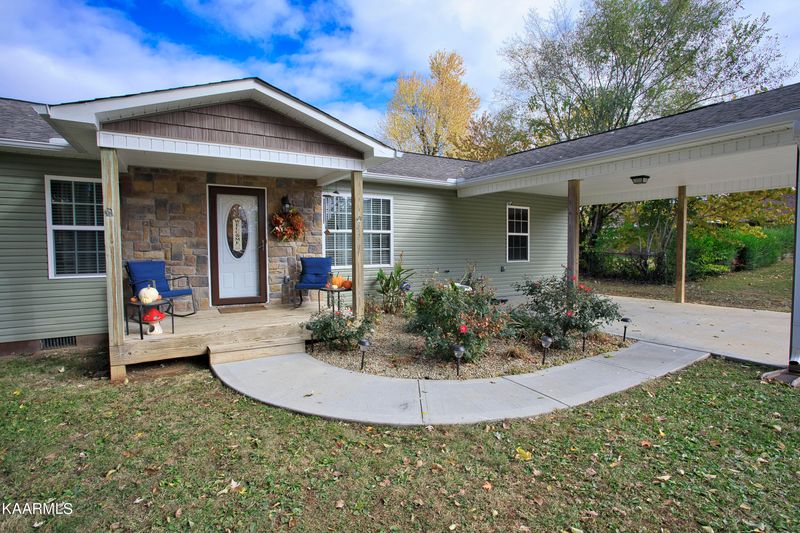 4313 Strolling Dr, Knoxville, TN 37912