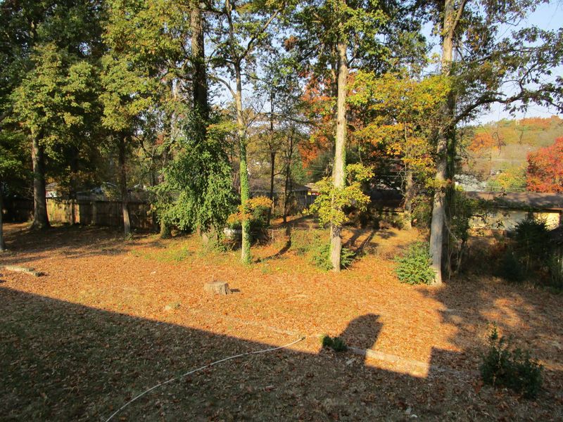 4317 Lamour Rd, Knoxville, TN 37909
