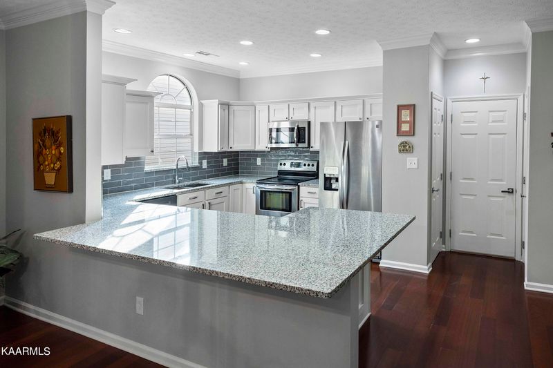 4317 Macbeth Way, Knoxville, TN 37919