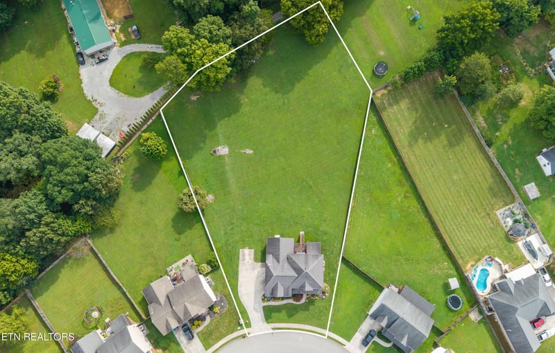 4318 Edenfield Dr, Knoxville, TN 37938