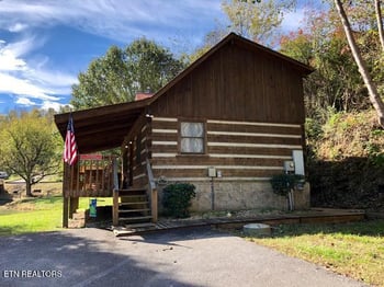 432 Hideaway Ridge Cir, Sevierville, TN 37862