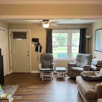 432 Linden Cir, Lafollette, TN 37766