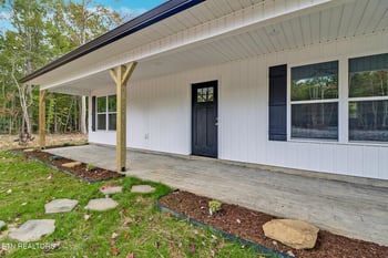 432 Pilot Mountain Rd, Lancing, TN 37770
