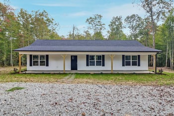 432 Pilot Mountain Rd, Lancing, TN 37770