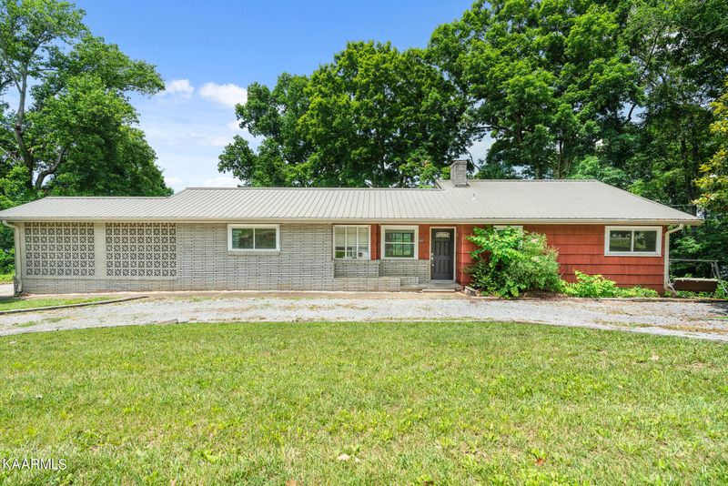 432 River Rd, Loudon, TN 37774