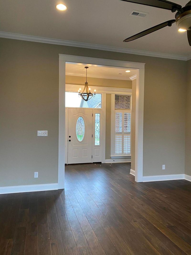 432 Savannah Village Dr, Maryville, TN 37803