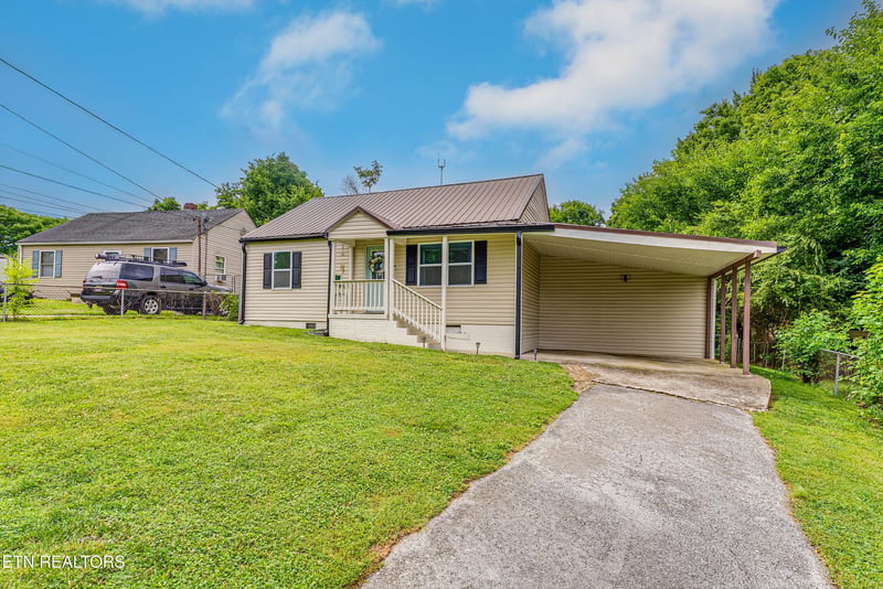 4321 High School Rd, Knoxville, TN 37912