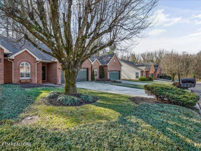 4321 Macbeth Way, Knoxville, TN 37919