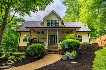 4323 Deer Run Dr, Louisville, TN 37777